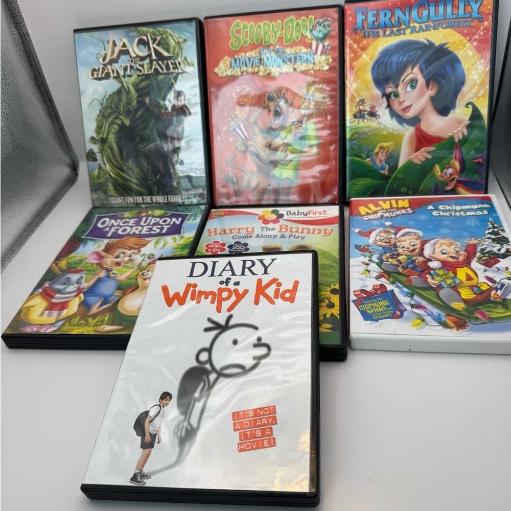 Various Children And Family DVD Lot Of 7: Scooby Doo; Fern Gully; Alvin; &More